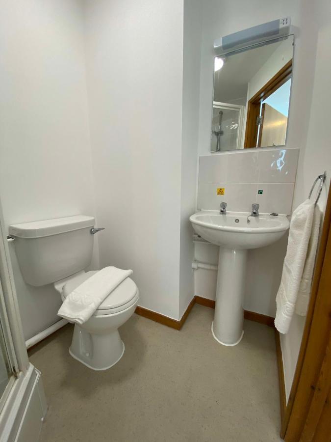 Regency Hall Smart Cheltenham Ensuite Rooms b Buitenkant foto