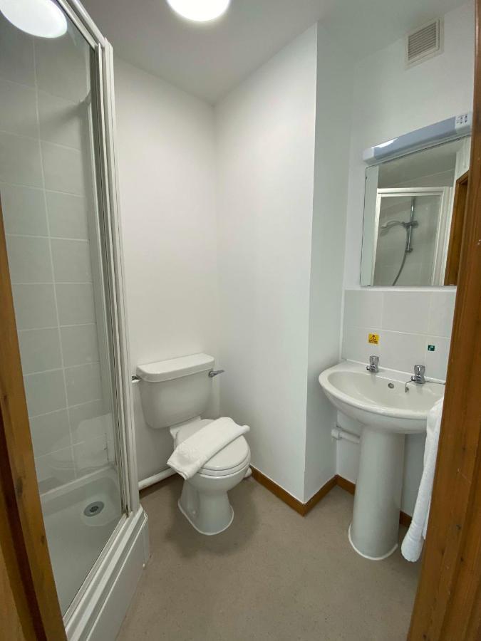 Regency Hall Smart Cheltenham Ensuite Rooms b Buitenkant foto