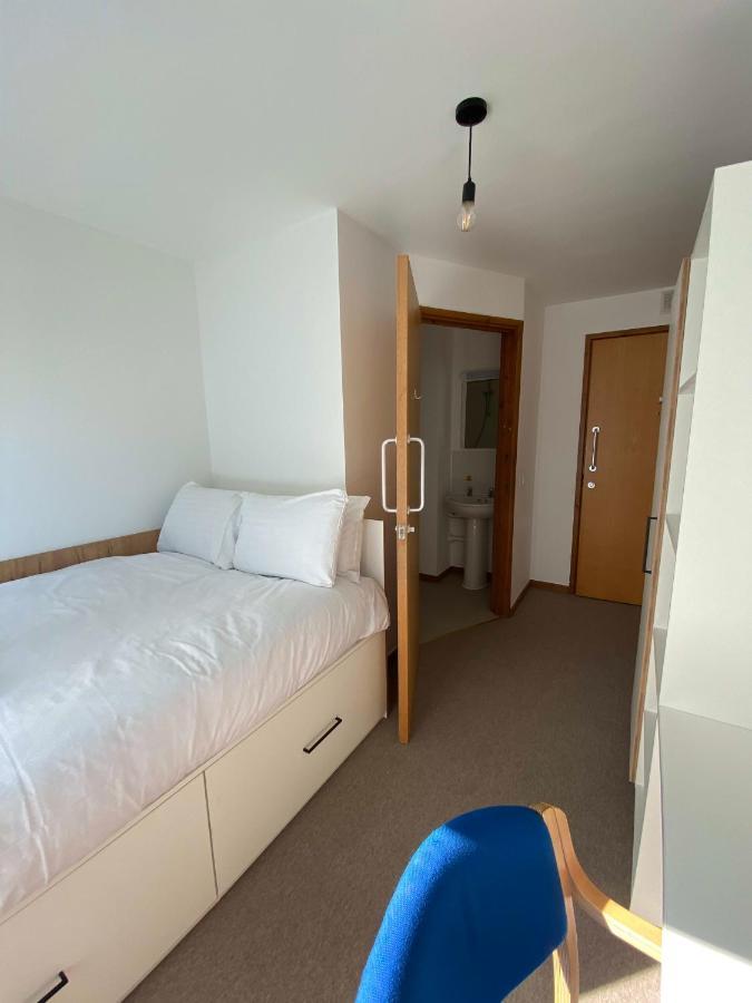 Regency Hall Smart Cheltenham Ensuite Rooms b Buitenkant foto